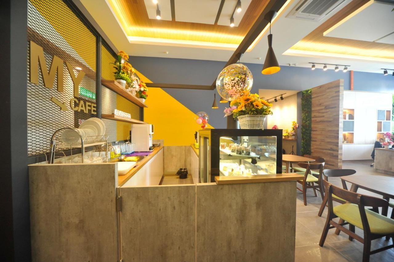 MYe Hotel Muar Eksteriør bilde