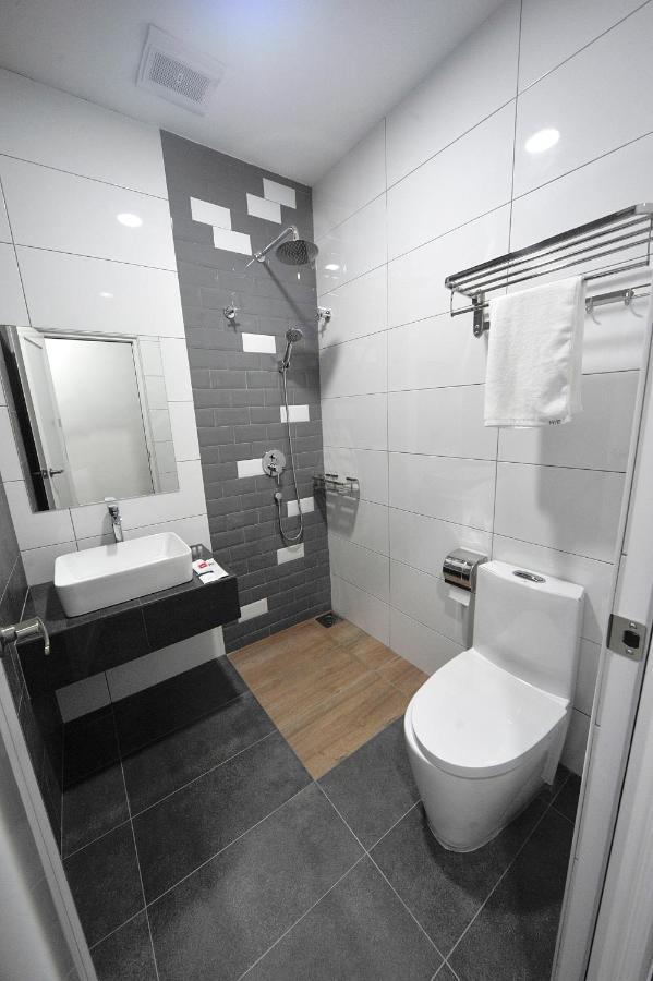 MYe Hotel Muar Eksteriør bilde