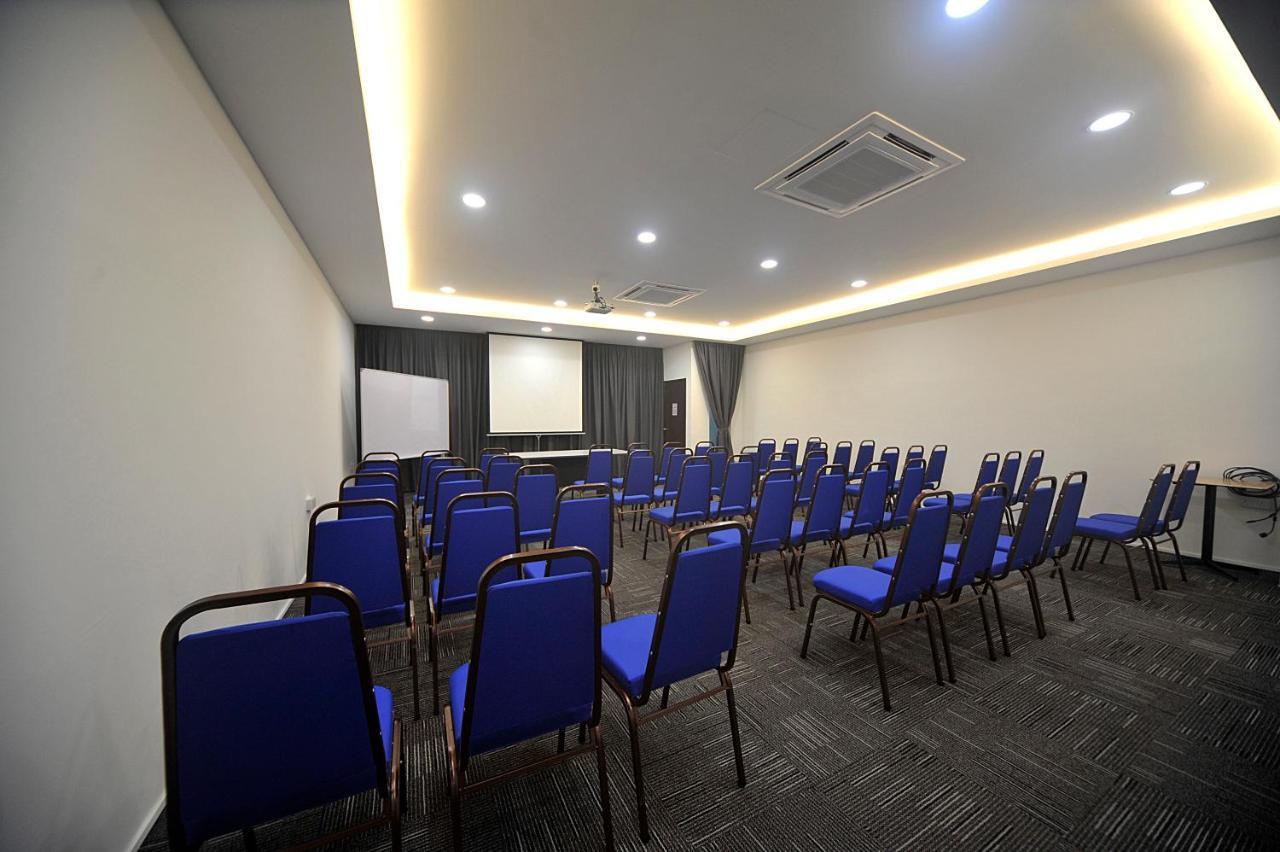 MYe Hotel Muar Eksteriør bilde