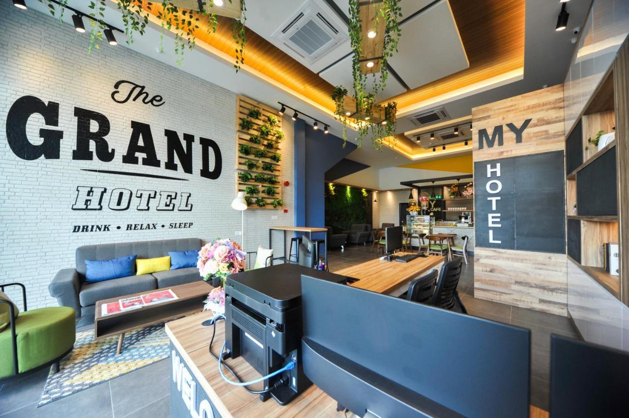 MYe Hotel Muar Eksteriør bilde